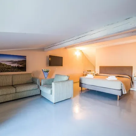 Foresteria Settevie *