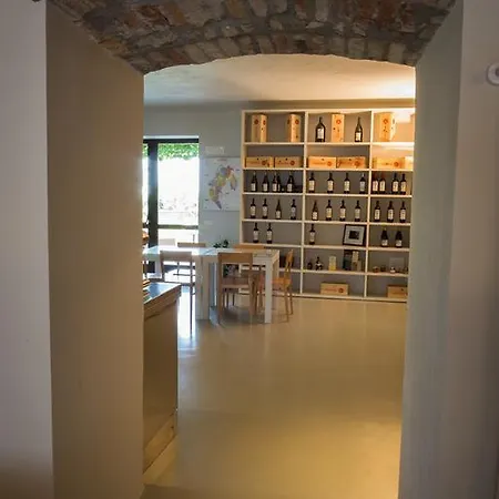 Foresteria Settevie * Treiso